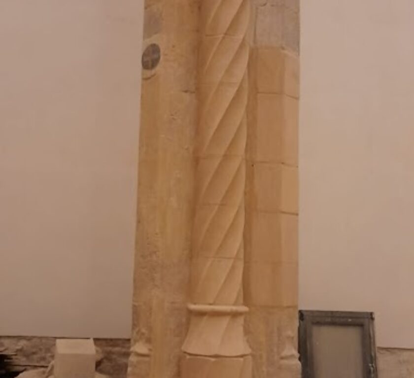 columna de piedra arenisca